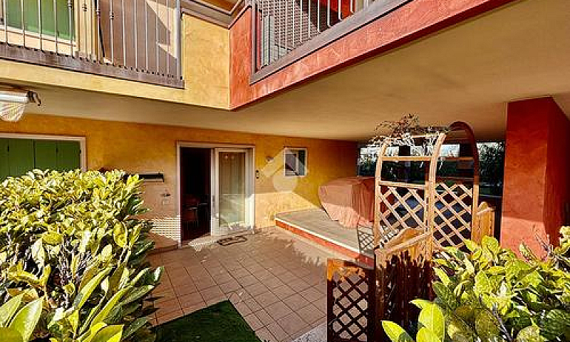 3 Locali A Lazise...