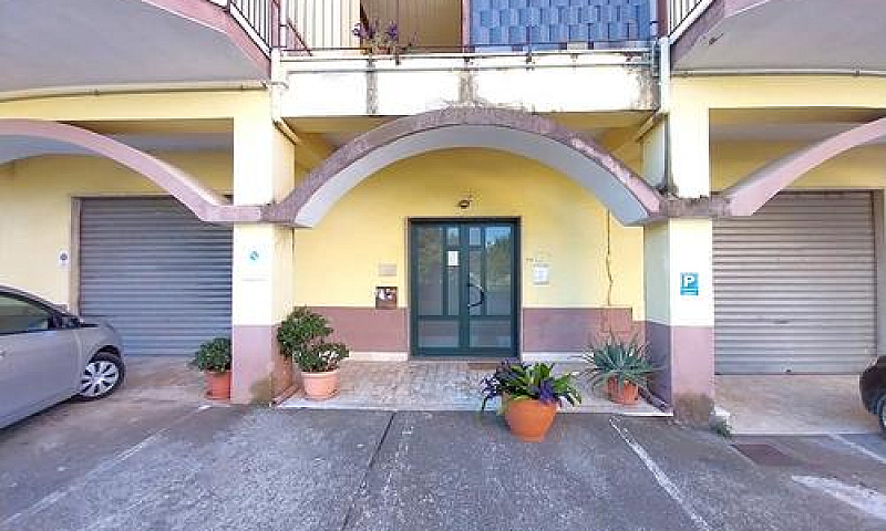 Ampio Appartamento V...