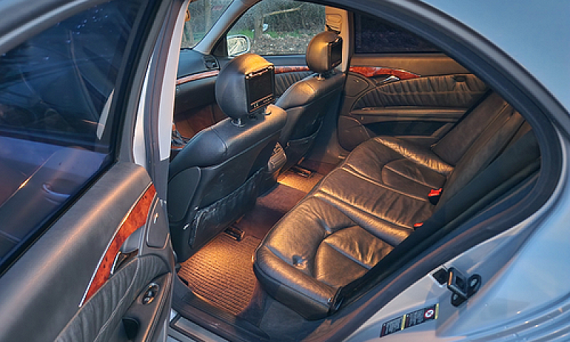 Mercedes Classe E280...