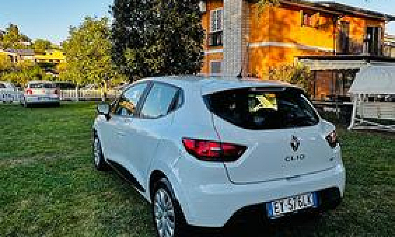 Renault Clio 1.5 Dci...