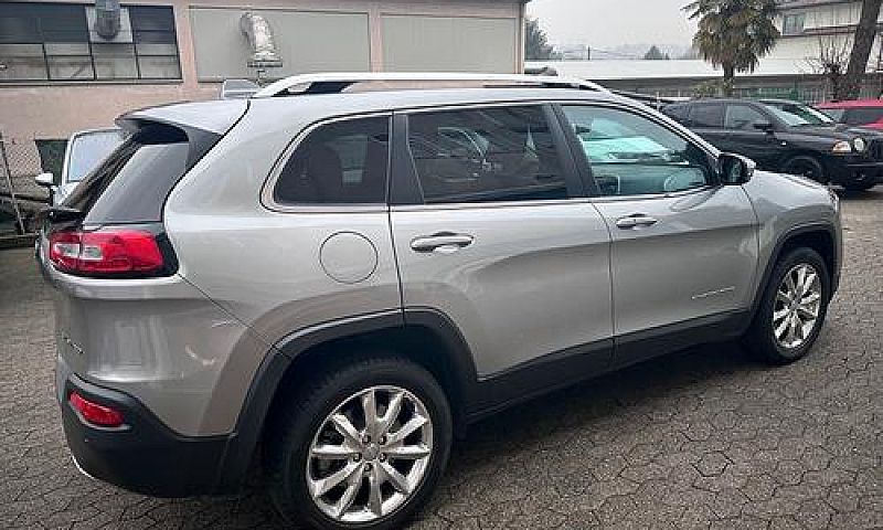 Jeep Cherokee 2.0 Mj...