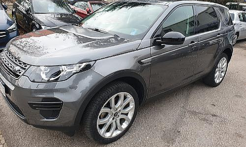 Land Rover Discovery...