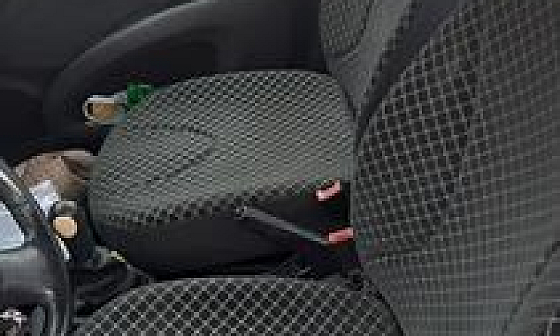 Nissan Micra 4ª Seri...