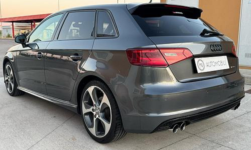 Audi A3 S-Line 2.0 1...