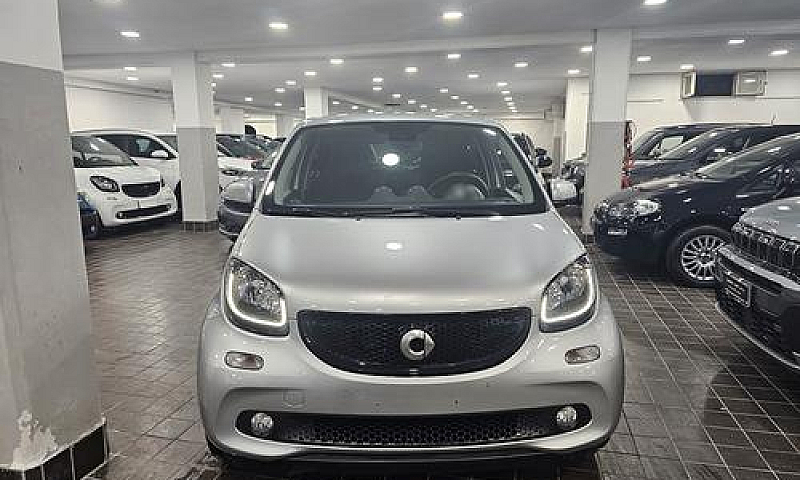 Nuova Smart Forfour ...