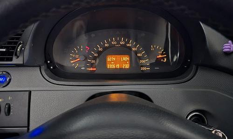 Mercedes-Benz Vito 2...