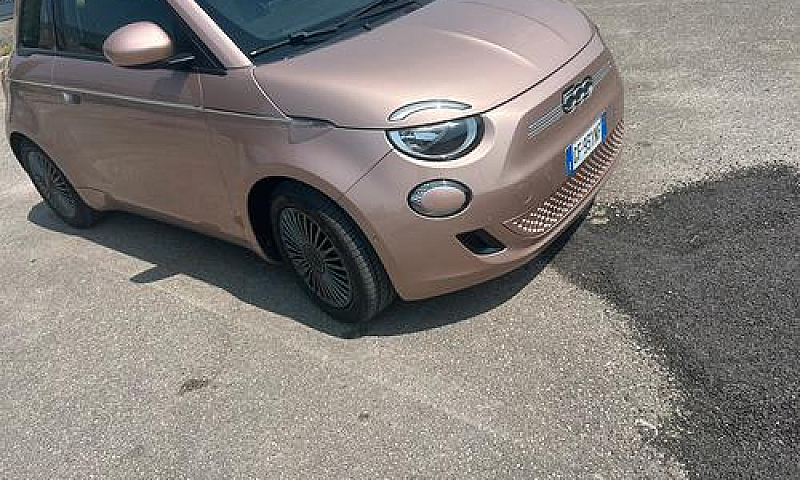 Fiat 500E Elettrica ...