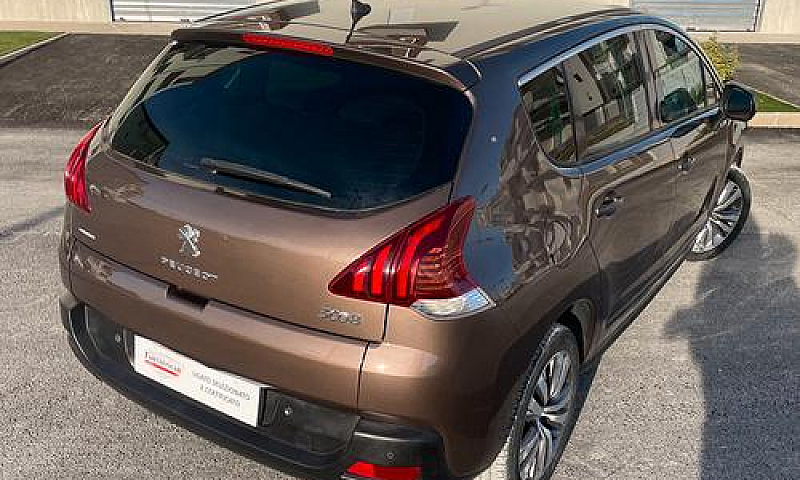 Peugeot 3008 1.6 Hdi...