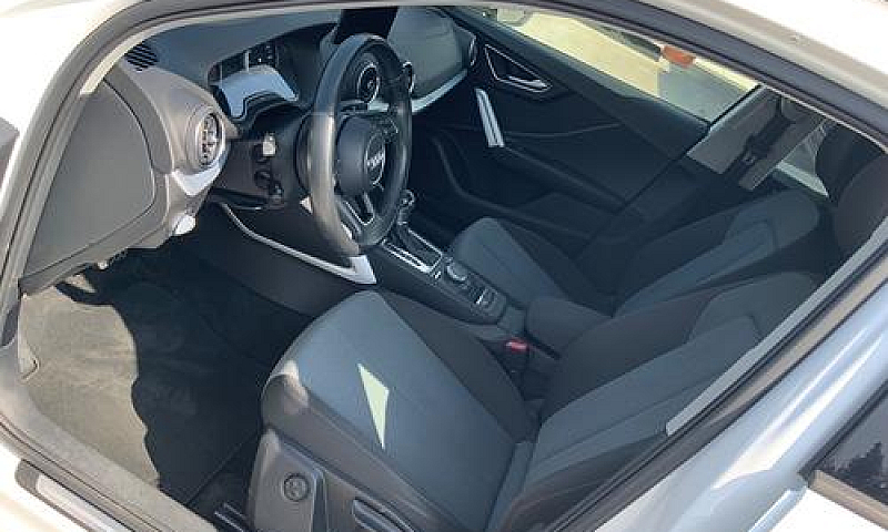Audi Q2 30 Tdi S Tro...