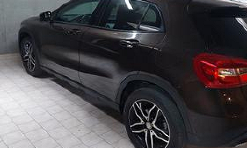 Mercedes Gla (X156)...