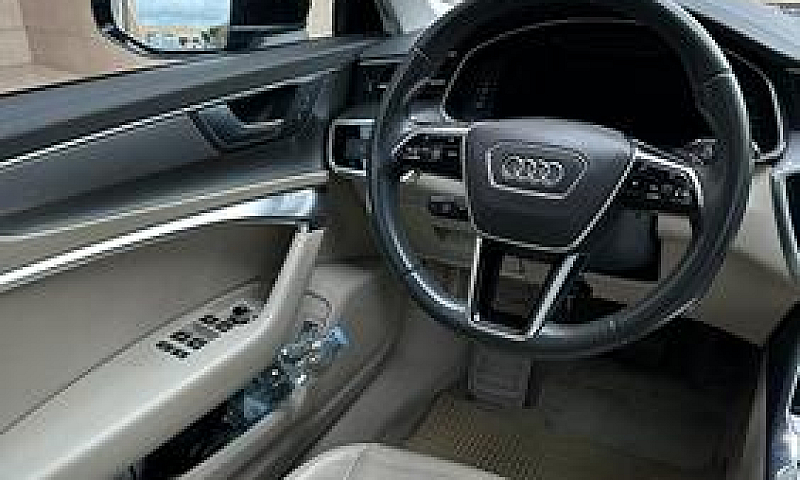 Audi A6 2022...