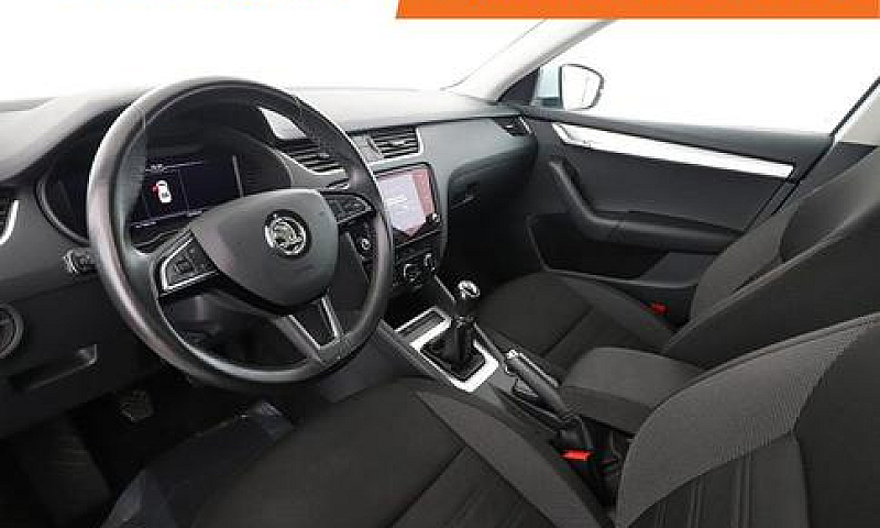 Skoda Octavia Dk3936...