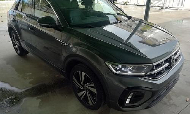 Volkswagen T-Roc 1.5...