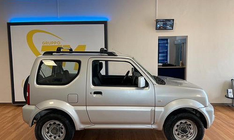 Suzuki Jimny 1.3 Vvt...
