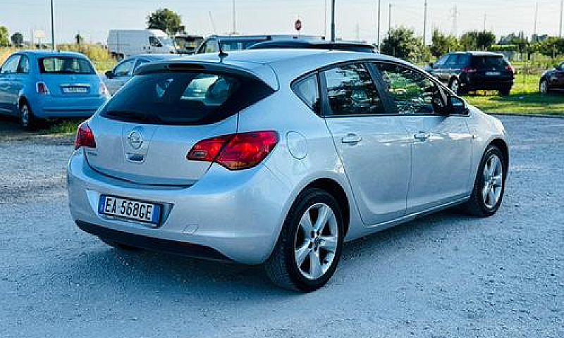 Opel Astra 1.4 Benz/...