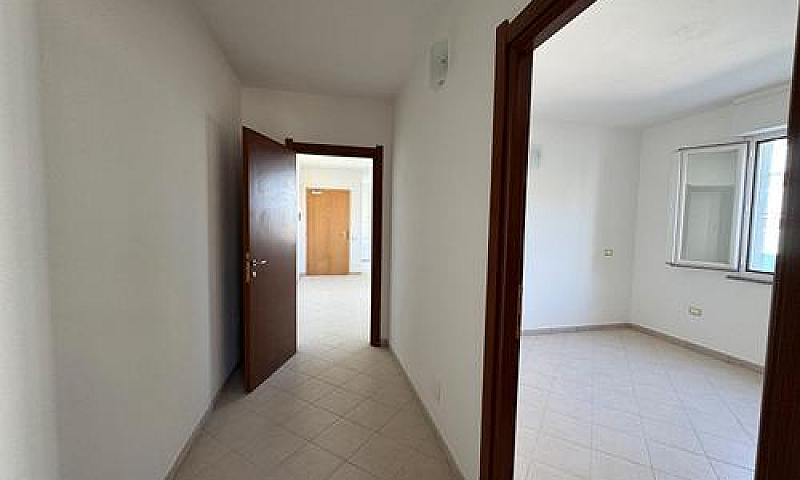 Pari Al Nuovo, Ampio...