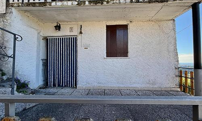 Casa In Bifamiliare ...