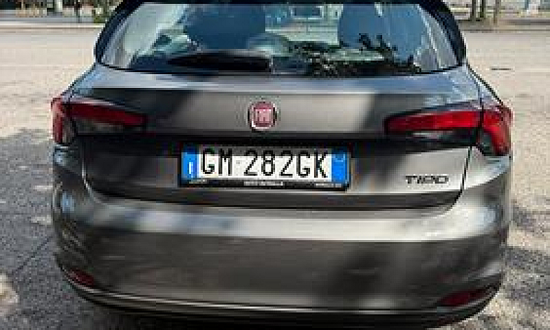 Fiat Tipo...
