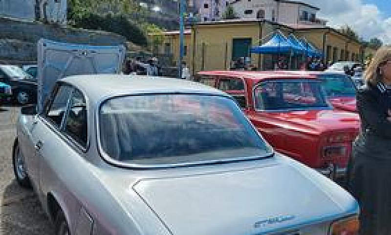 Alfa Romeo Gt - 1973...