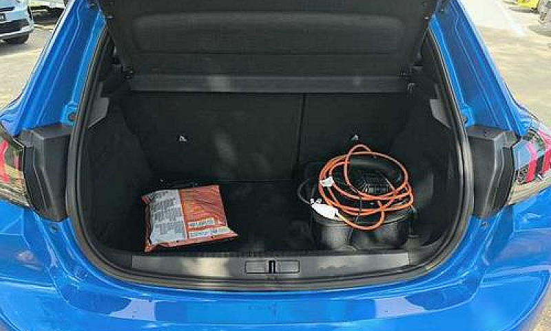 Peugeot 208 Motore E...