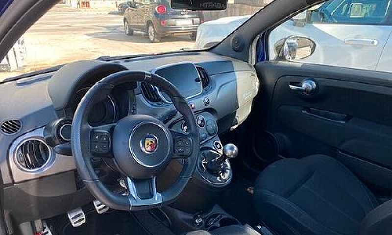 Abarth 595 1.4 Turbo...