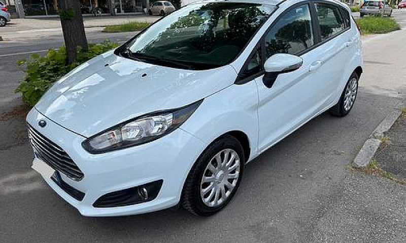 Ford Fiesta 1.0 Cate...