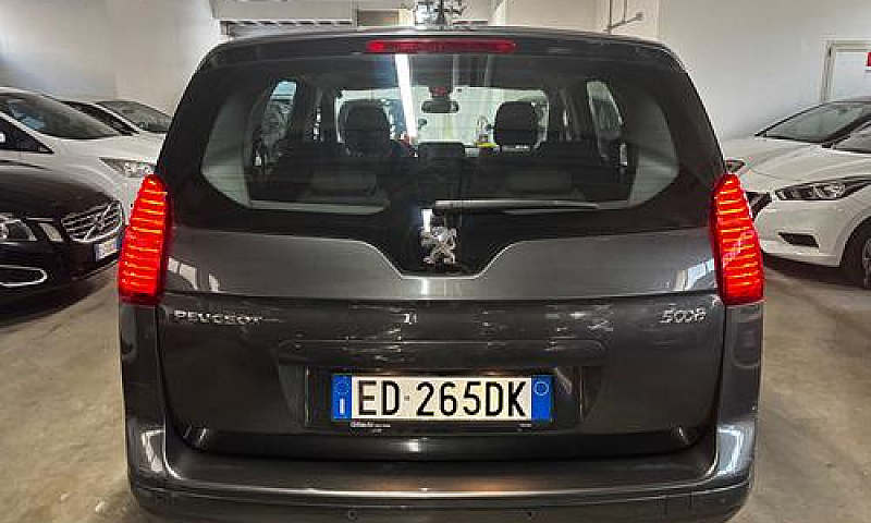 Peugeot 5008 2.0 Hdi...