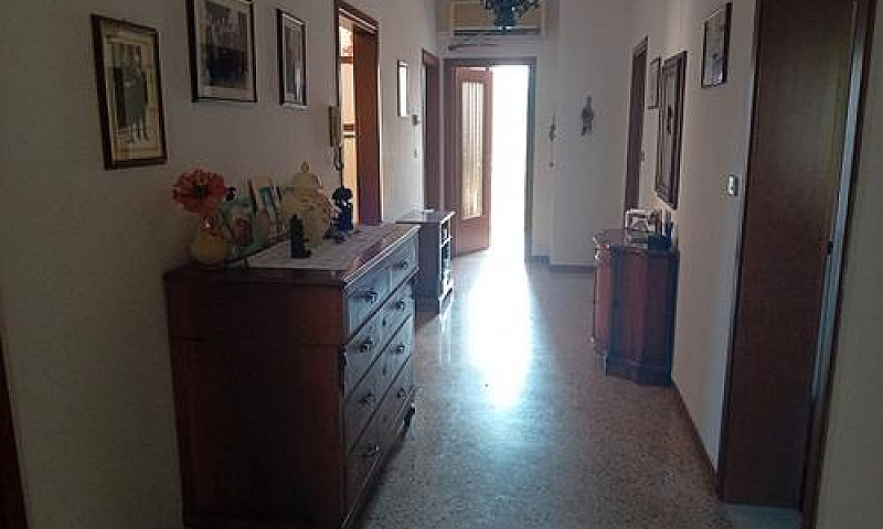 Appartamento Con Gia...