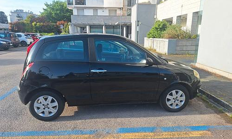 Lancia Ypsilon 1.2 A...