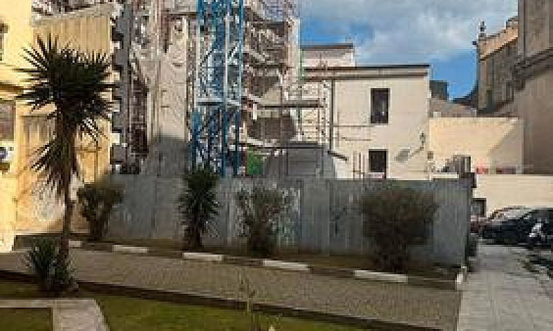 Rifinito Bilocale In...