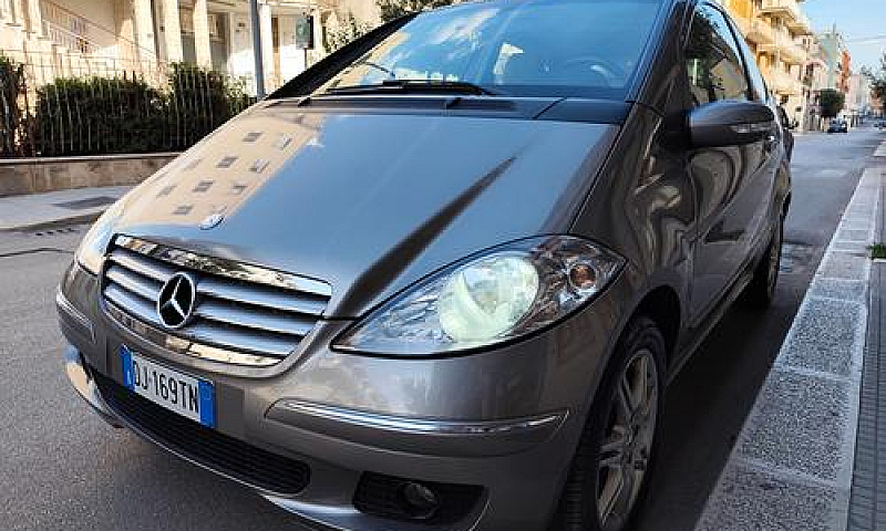 Mercedes-Benz A 150 ...