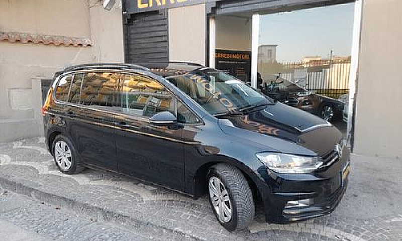 Volkswagen Touran 7 ...