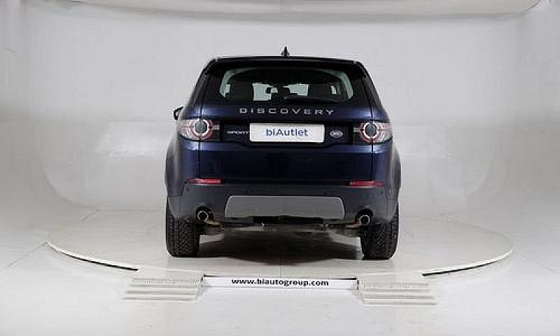 Land Rover Discovery...