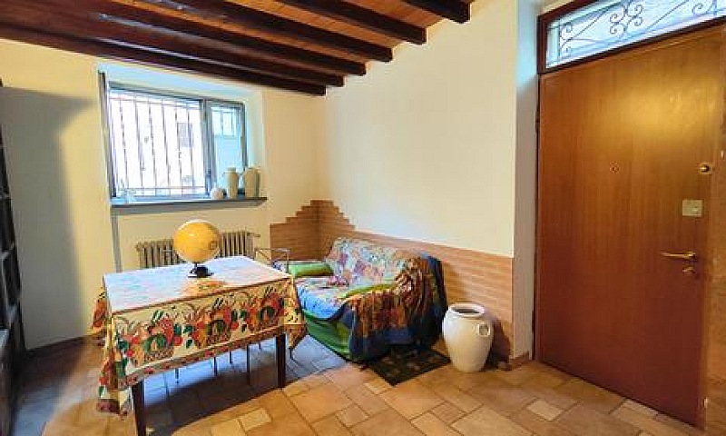 Appartamento Piacenz...