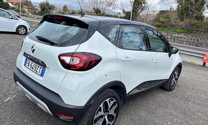 Renault Captur 1.5 D...
