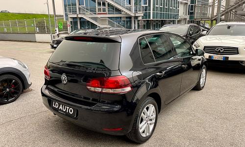 Volkswagen Golf 1.6 ...