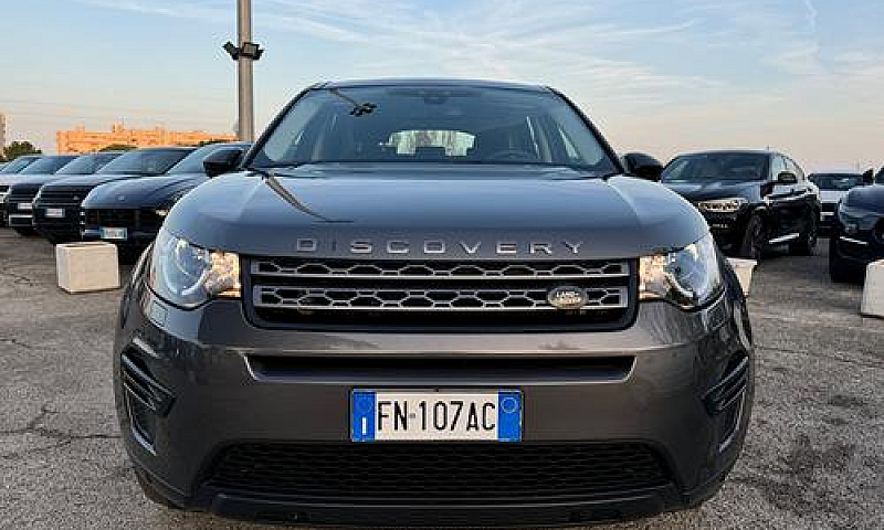 Land Rover Discovery...