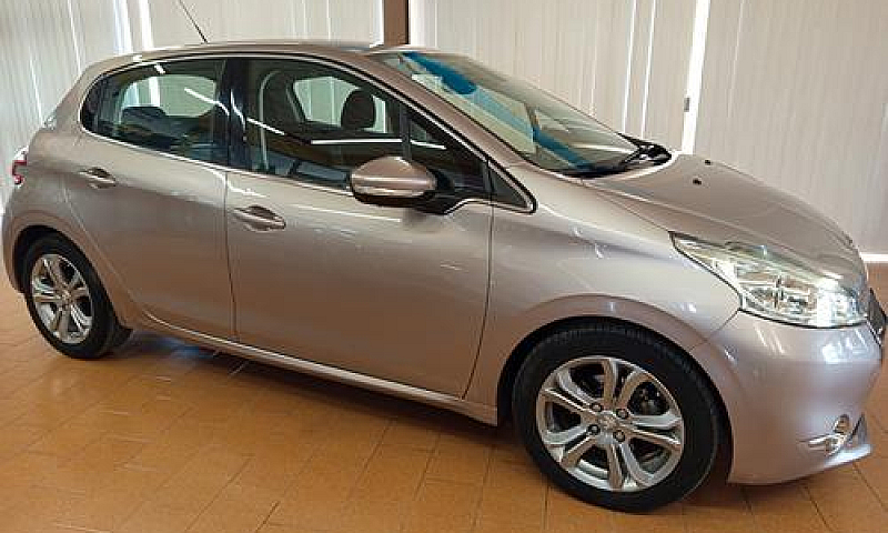 Peugeot 208 1.4 Dies...