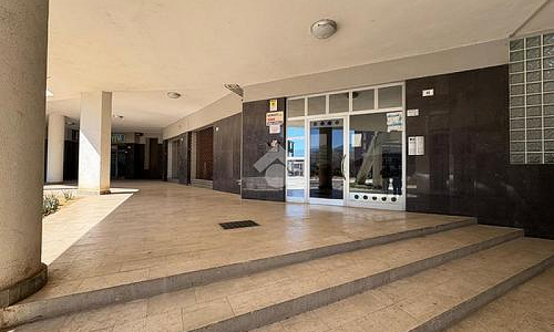4 Locali A Cosenza...
