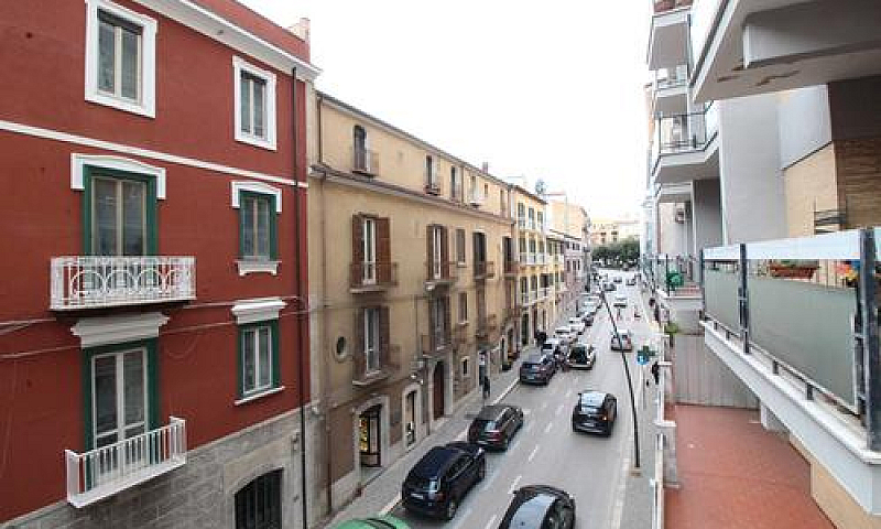 Via Mazzini...