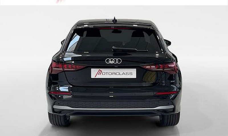 Audi A3 Sportback 1....
