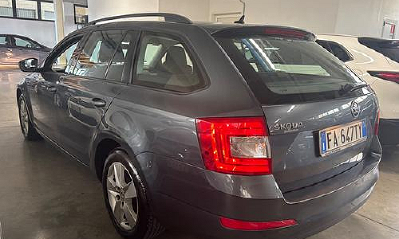 Skoda Octavia 1.6 Td...