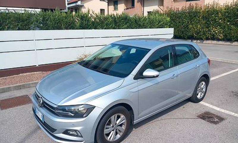 Volkswagen Polo 1.0 ...