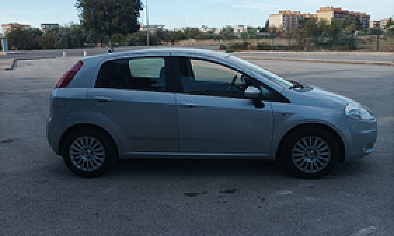 Fiat Grande Punto 1....