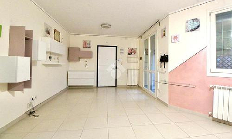 3 Locali A Cerreto G...