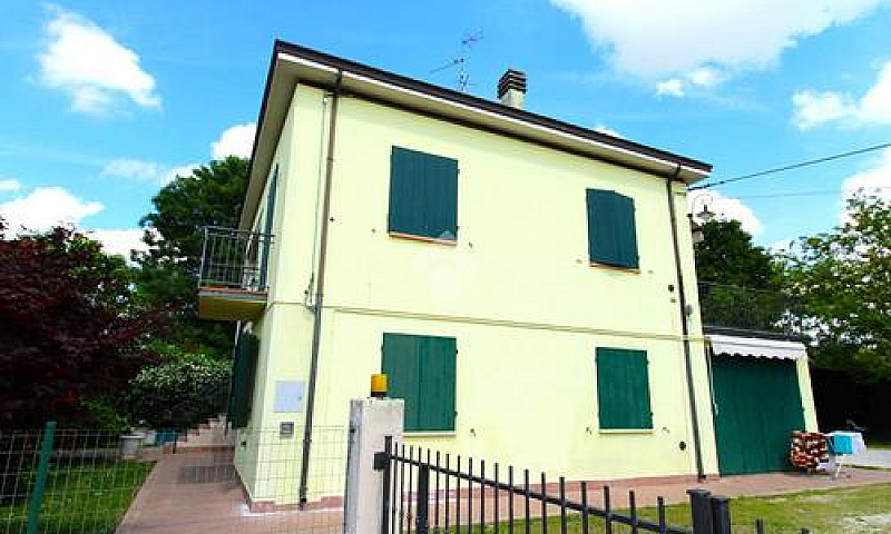 3 Locali A San Possi...