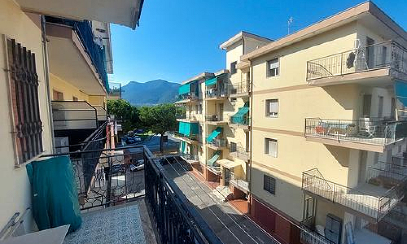 500 Metri Mare Zona ...