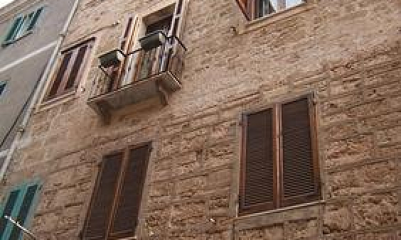 Trilocale Nel Centro...