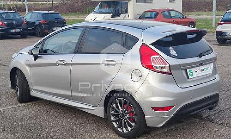 Ford Fiesta 1.5 Tdci...