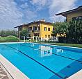 Trilocale Con Piscina Condominiale